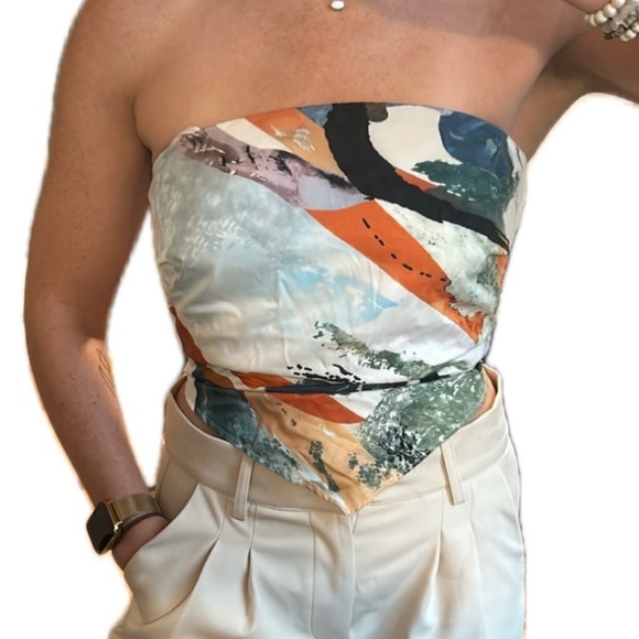 COMMENSE Colorful Printed Wrap Strapless Cropped Tank Top. Sleeveless. Size M - Picture 4 of 10